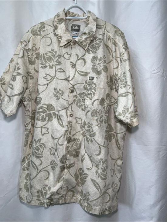 Quiksilver Other - Quiksilver Men's Cream Floral Short-Sleeve Button-Up Shirt Size XL Cruisewear